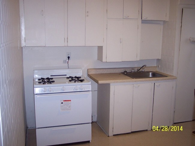 Foto del edificio - 3431 W Kilbourn Ave