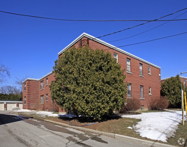 Photo principale - Saranac Park Apartments