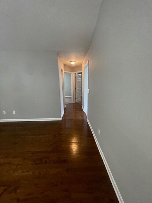 Foto del edificio - Maryville 37804 - 3 bedroom, 2 bath brick ...