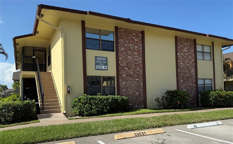 Foto del edificio - 10027 Winding Lake Rd