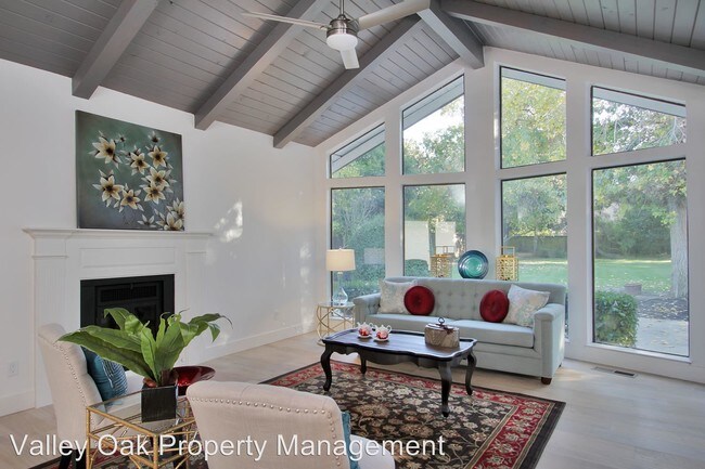 Building Photo - 1508 Countryview Dr