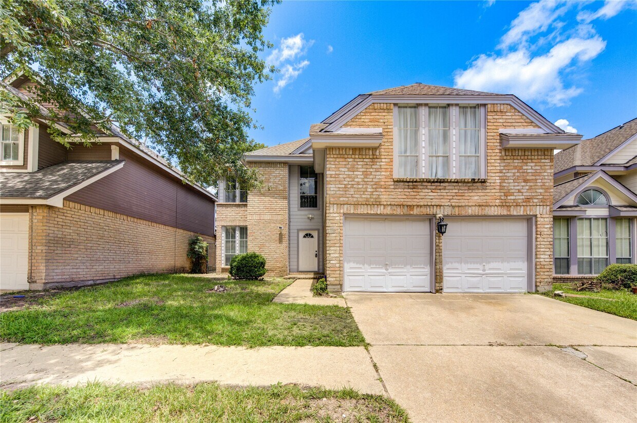 Primary Photo - 16026 Rustic Sands Dr