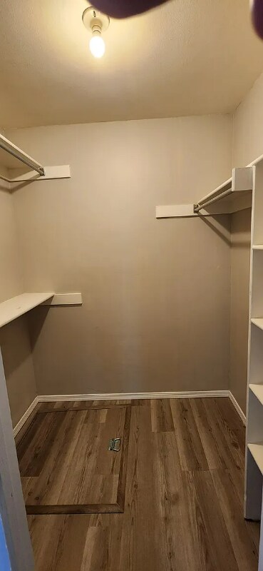 Foto del edificio - 17000 E Ford Dr