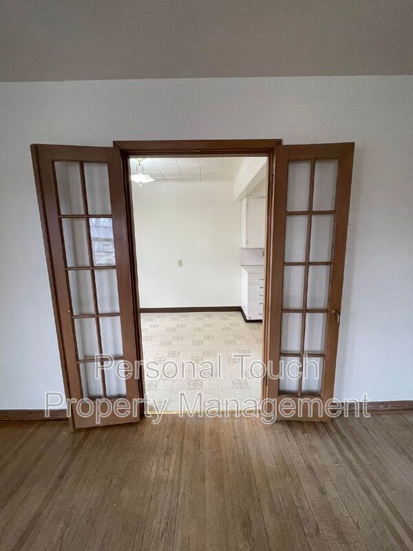 Foto del edificio - 607 9th Ave N