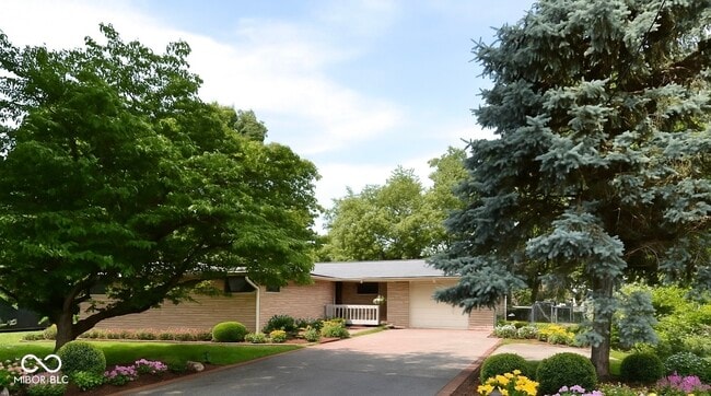 Building Photo - 7150 Combs Rd