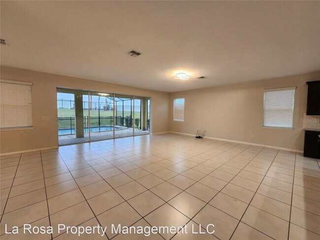 9 br, 6.5 bath House - 1540 Nassau Point T... - 4