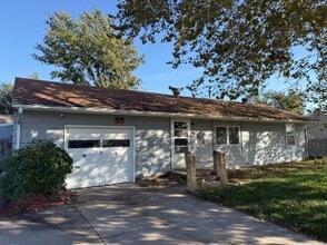 Building Photo - 106 George St