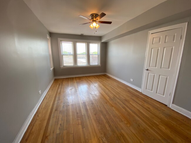 Foto del edificio - 3725-3729 W Grand Ave