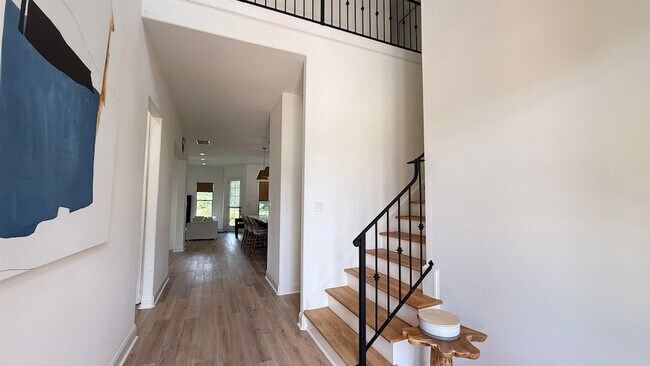 Foto del edificio - 1746 Chadwick Farms Loop N
