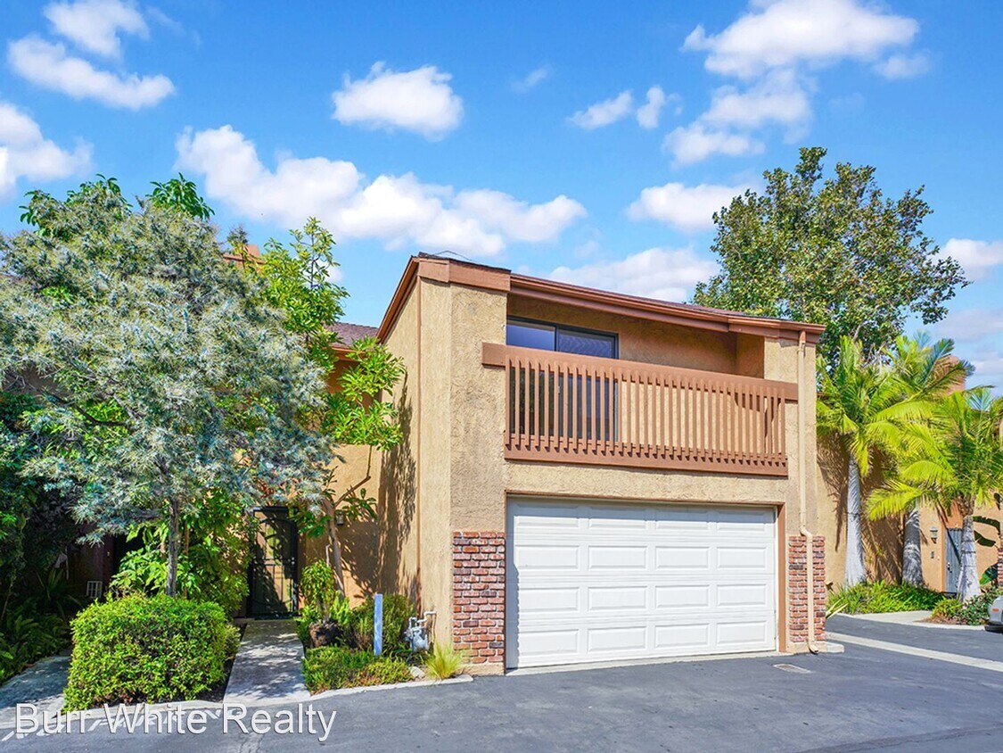 Primary Photo - 3 br, 2.5 bath House - 2286 Pacific Ave Un...