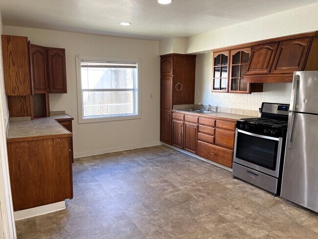 Foto del edificio - (OTM)520-528 Wildwood [PRM: Renee] 2026-02-10