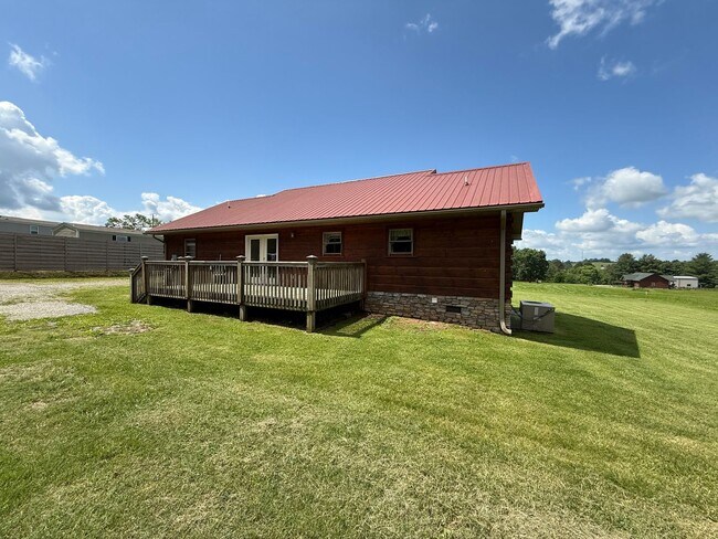 Foto del edificio - 1404 Maple Ln