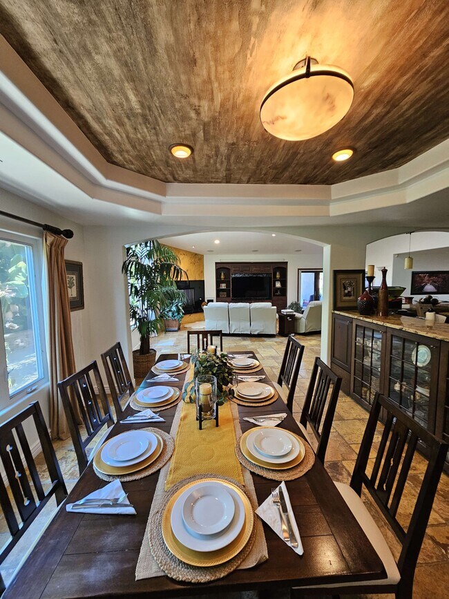 Building Photo - 12301 Frontera Rd