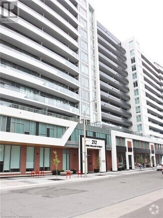 Building Photo - 212 King William St