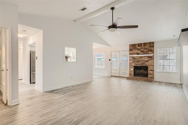 Building Photo - 4408 Molokai Dr