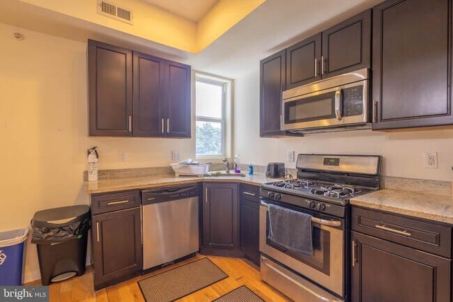 Foto del edificio - 2243 N 12th St