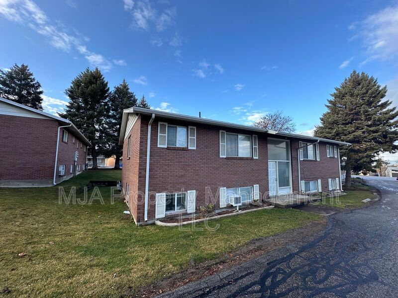 Photo - 1741 East Holladay BLVD