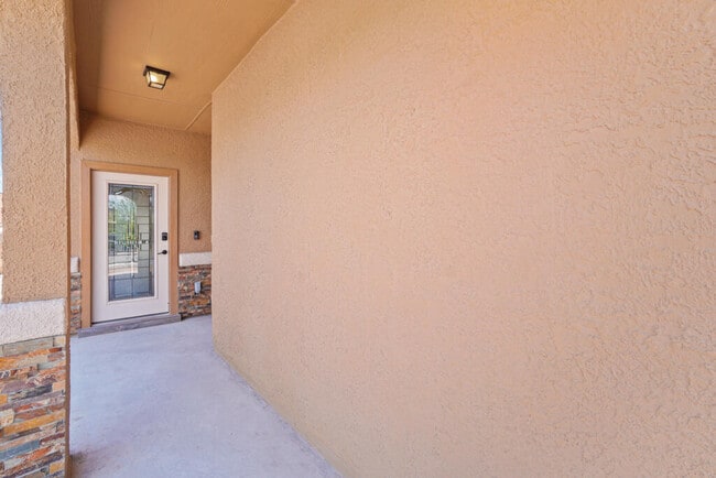 Foto del edificio - 852 Lemington St