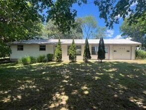 Building Photo - 2522 Boutin Dr