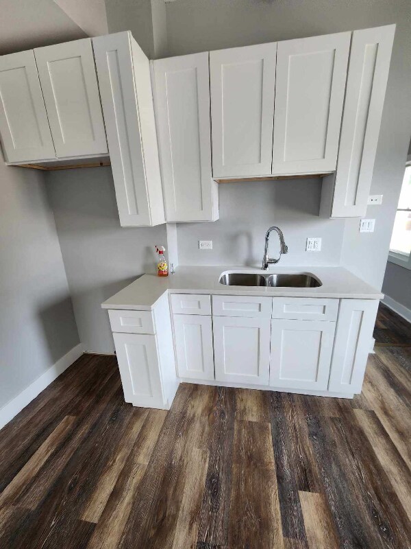 Foto del edificio - 1800 W 63rd St