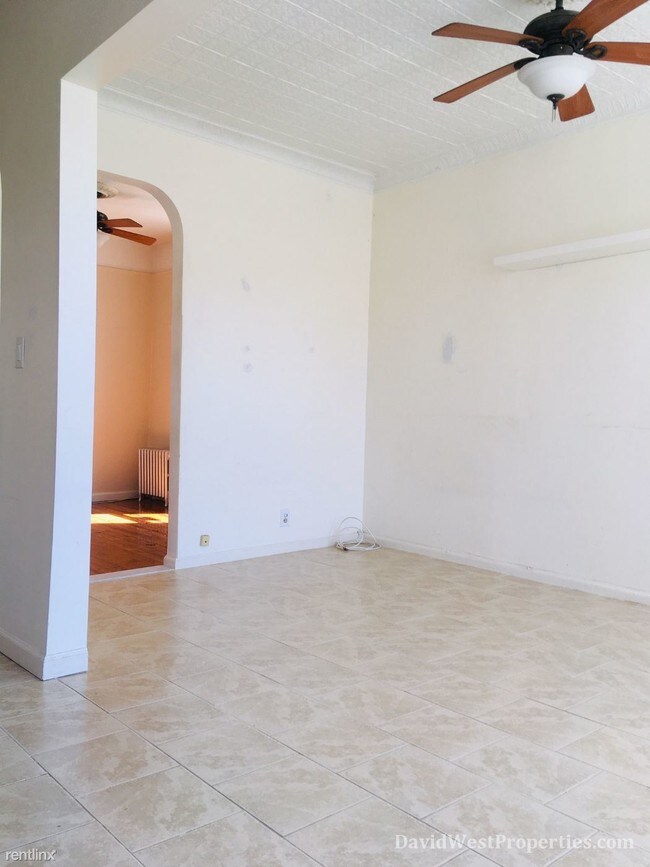 Building Photo - 2 br, 1 bath  - 650 19th St