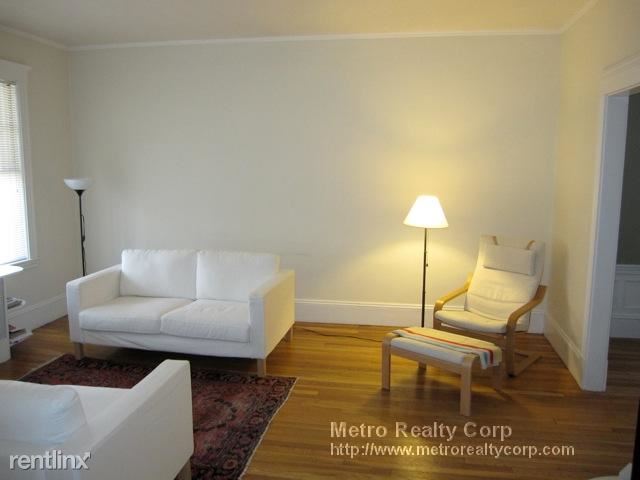 Foto del edificio - 84 Davis Ave