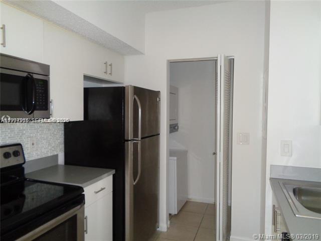 Foto del edificio - 3271 Sabal Palm Manor