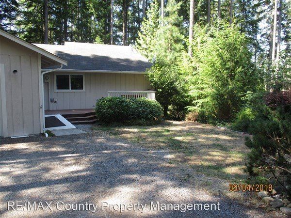 Building Photo - 3 br, 1.5 bath House - 22304 Autumnwood Ct SE