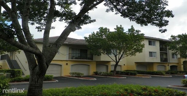 Building Photo - 4145 Haverhill Rd N