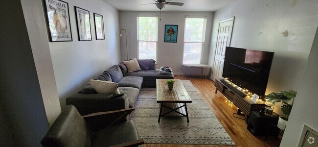 Building Photo - 1507 W Ohio St