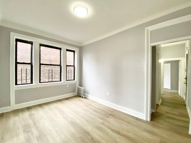 Building Photo - 1071 St Nicholas Ave