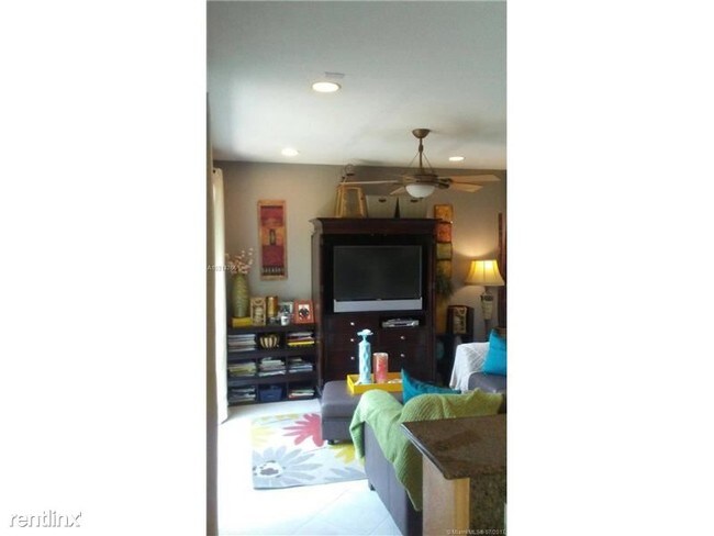 Foto del edificio - 8440 SW 29th St