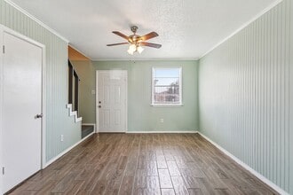 Building Photo - 1053 Tallow Tree Ln
