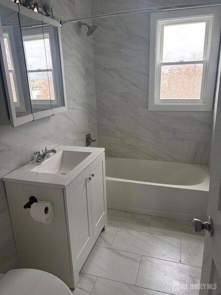 Foto del edificio - 37 Irving St