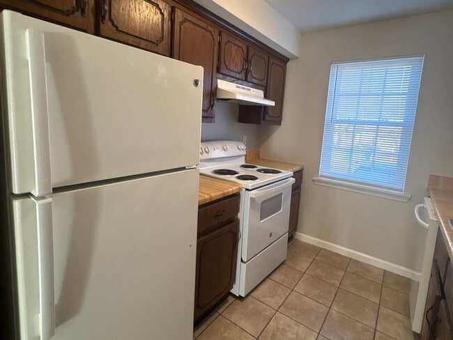 Foto del edificio - 62 Chester Levee Rd