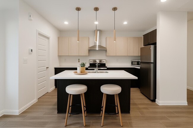 Building Photo - 5702 Moses Lp