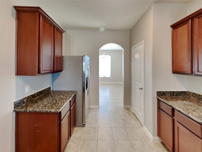 Building Photo - 116 Thorton Vine Dr