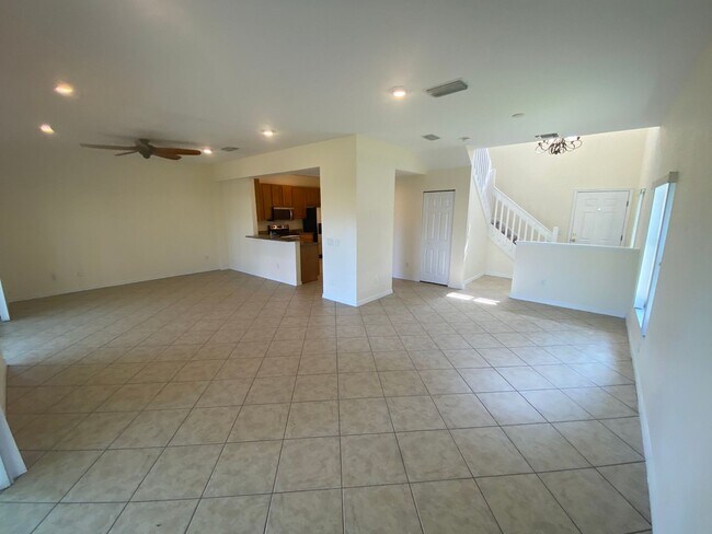Foto del edificio - Beautiful, Family & Pet Friendly, 2 Story,...