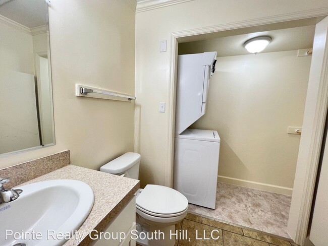 Building Photo - 1 br, 1 bath House - 1033 W. Atlantic St.