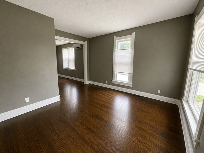 Foto del edificio - 2 Bedroom, 1.5 Bathroom Duplex
