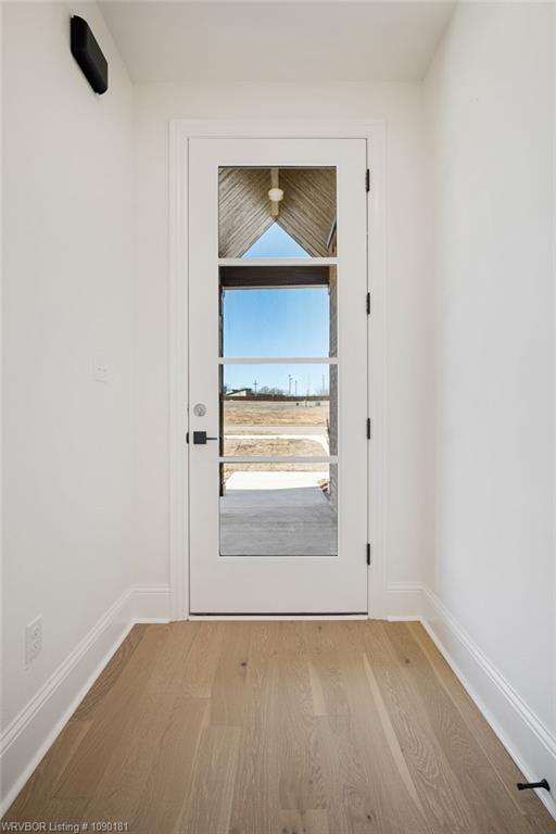 Foto del edificio - 7627 Woodbine Ln