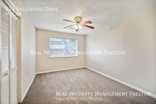 Building Photo - 4 bedroom home in Meadowgreen Subdivision
