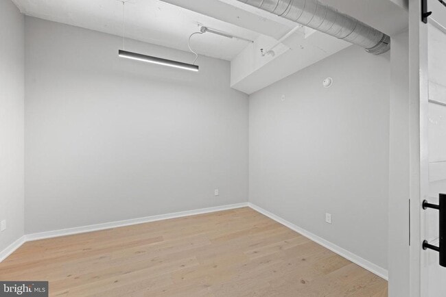 Building Photo - 36 N Narberth Ave