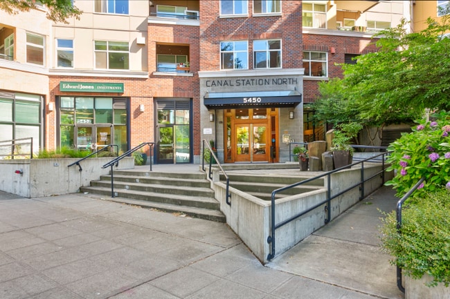Building Photo - 5450 Leary Ave NW