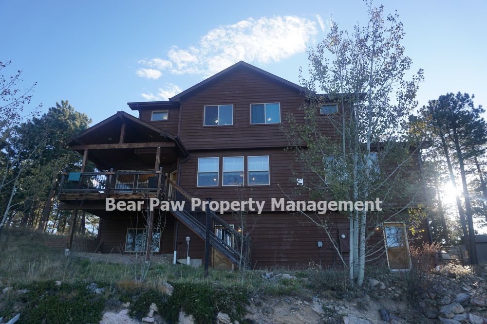 Primary Photo - 7062 Lynx Lair Rd