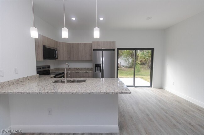 Building Photo - 8009 Cod Ct