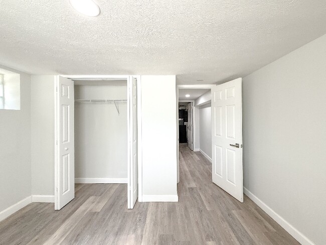 Building Photo - 1506 Dawson St