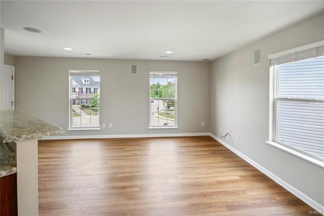 Foto del edificio - 34 Stonewall Creek Ct