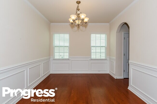 Building Photo - 5936 Stirlingshire Ct