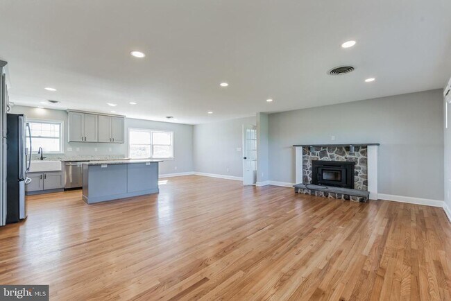 Foto del edificio - 4807 Bartholows Rd